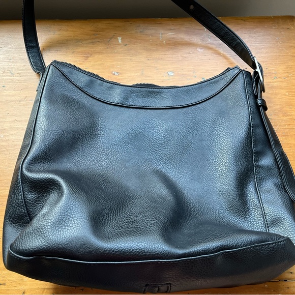 Matt and Nat cross body shoulder bag - Picture 5 of 5